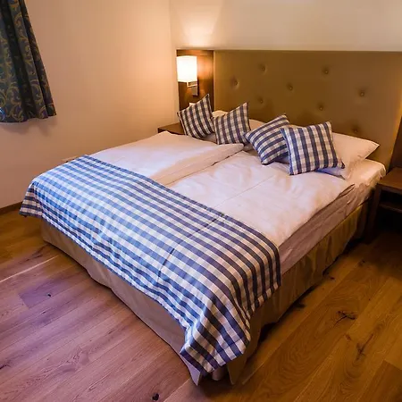 Hotel Stiftsschmiede 2*